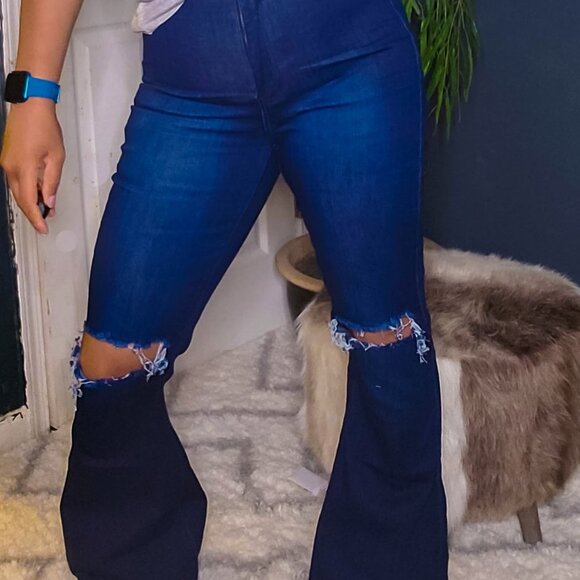 Distressed Fringe Jean - Picture 1 of 6